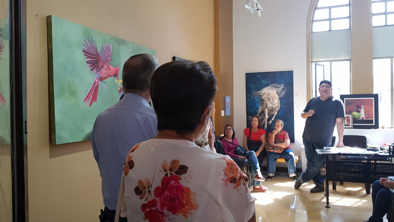 Visita a la galería de arte del palacio nacional en Medellín
